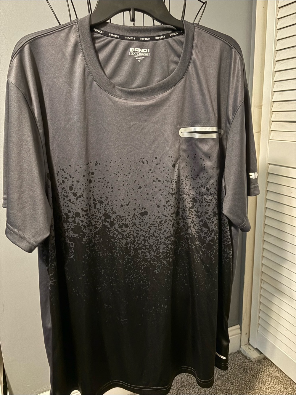 And1 Men’s Gray and Black Short Sleeve Athletic Tee